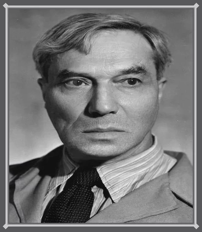 763-Boris_Pasternak_1958_photo_frame5.webp